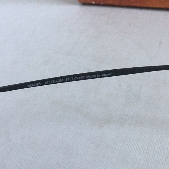 MAUI JIM LAVA TUBE POLARIZED. - Picture 4 of 6